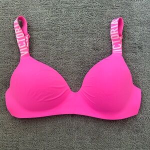 Victoria’s Secret T-Shirt Wireless Bra – Size 32DD (Bright Pink)